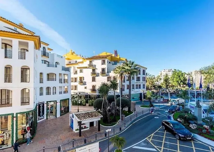 Caprichoso Apartamento En El Corazon De Puerto Banus