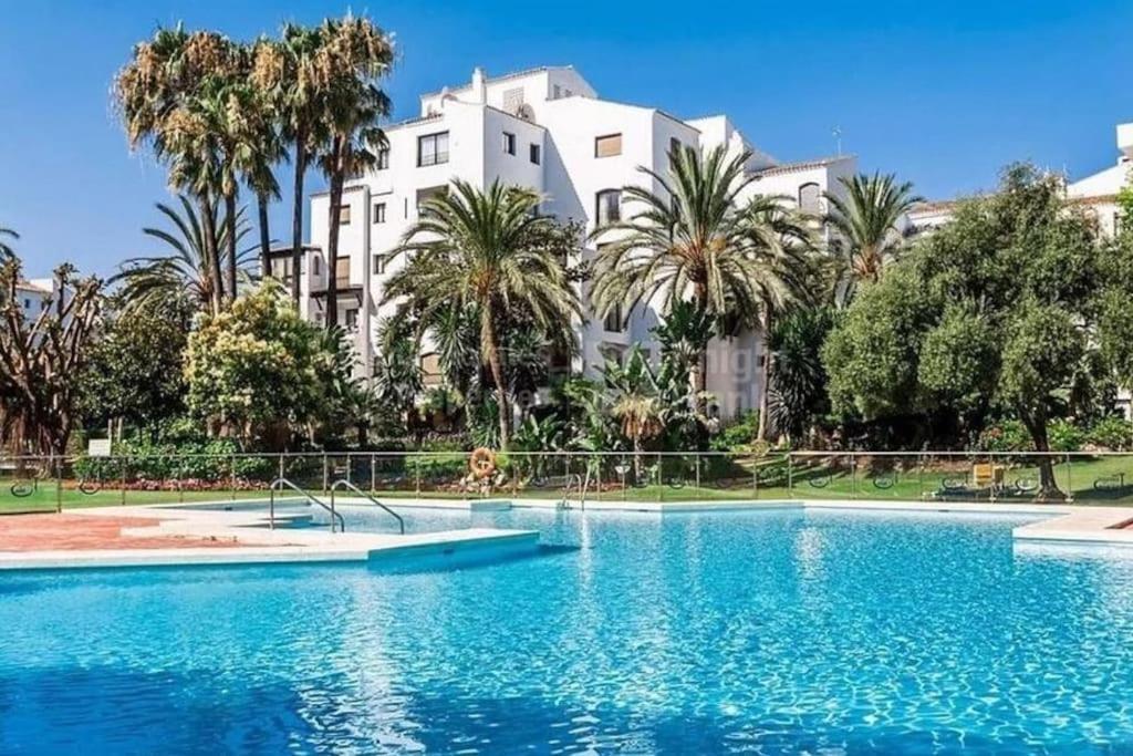 Caprichoso En El Corazon De Puerto Banus Apartment